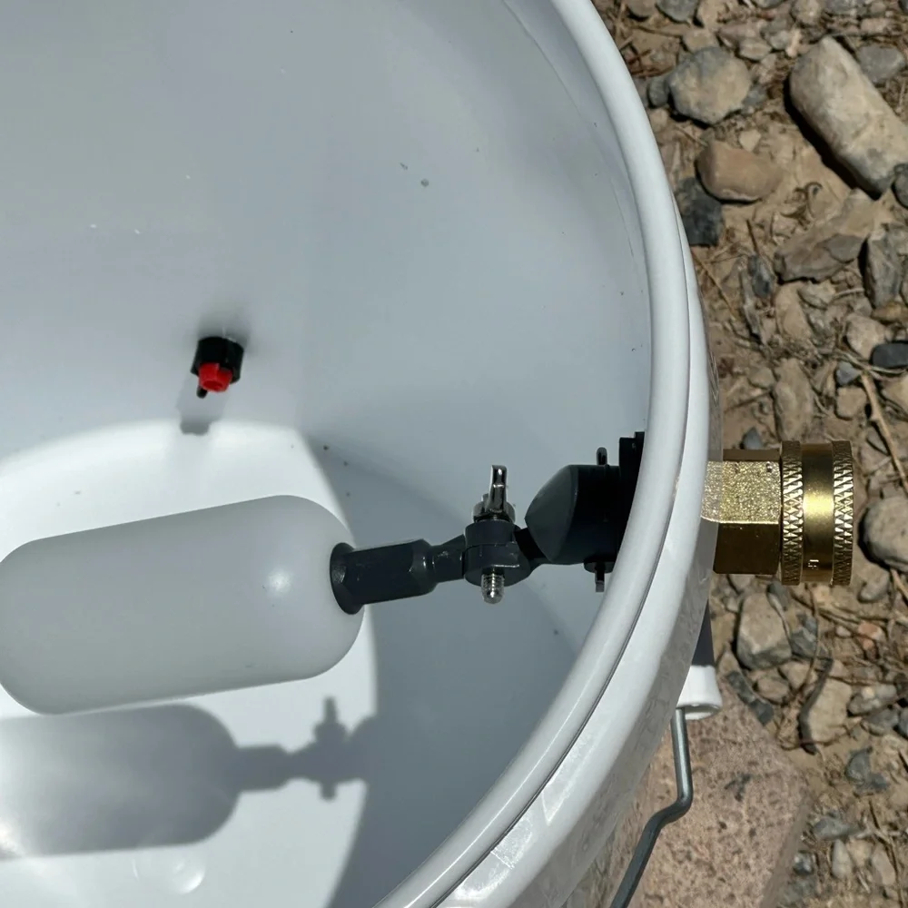 Automatic water feeder